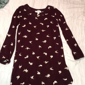 Maroon long sleeve dress✨